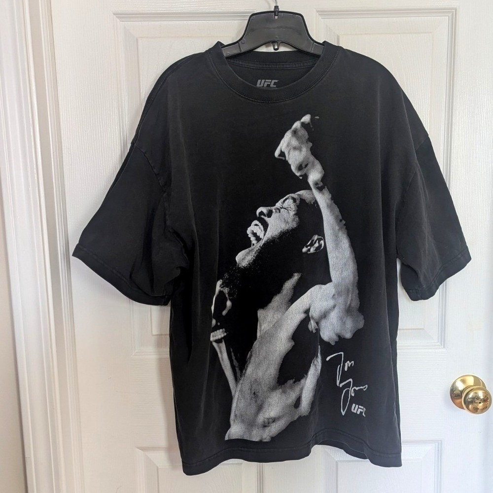 MMA UFC Jon Jones Graphic T Shirt XL Oversized Faded Black Fight Tee Y2K Grunge